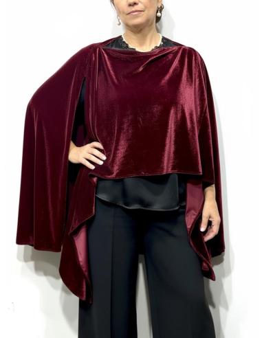 CAPAS TERCIOPELO GRANATES PARA BODAS INVIERNO | MODA MUJER