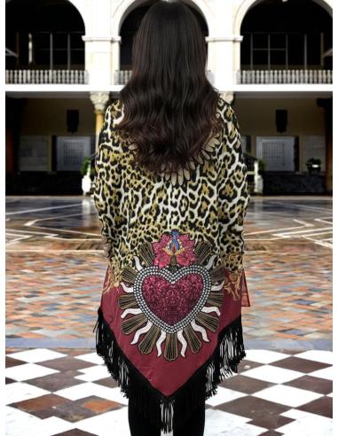 CHALES GRANATES DE INVIERNO ANIMAL PRINT Y CORAZON | PONCHOS MUJER