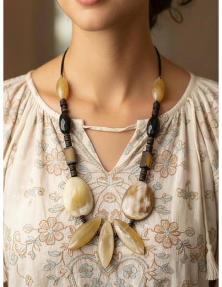 COLLARES ETNICOS LARGOS DE ASTA NEGROS Y BEIGE | MUJER MODA TRIBAL