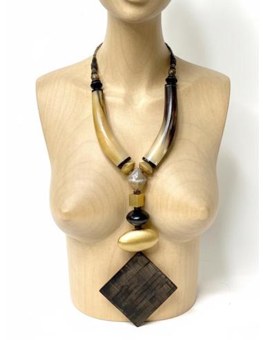COLLARES TRIBALES DE ASTA BEIGE DORADOS Y NEGROS | JOYA AFRICA