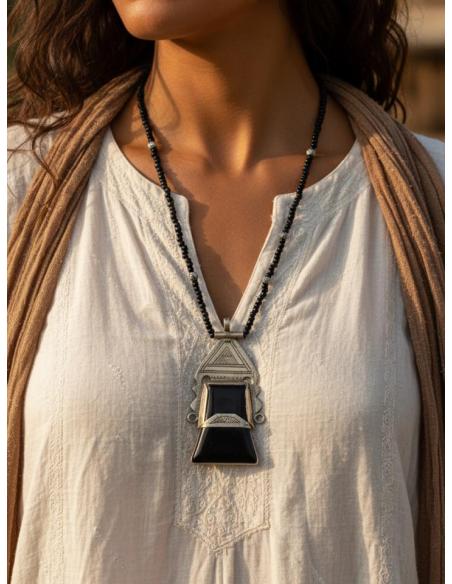 COLLARES NEGROS Y COLGANTE TRIBAL PLATEADO | JOYAS TUAREG UNISEX