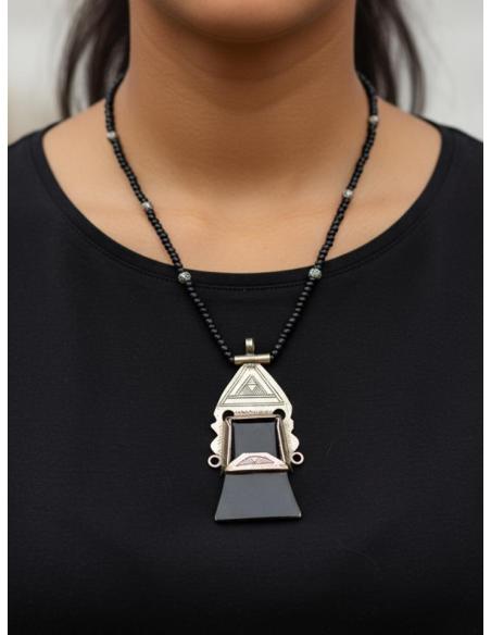 COLLARES NEGROS Y COLGANTE TRIBAL PLATEADO | JOYAS TUAREG UNISEX