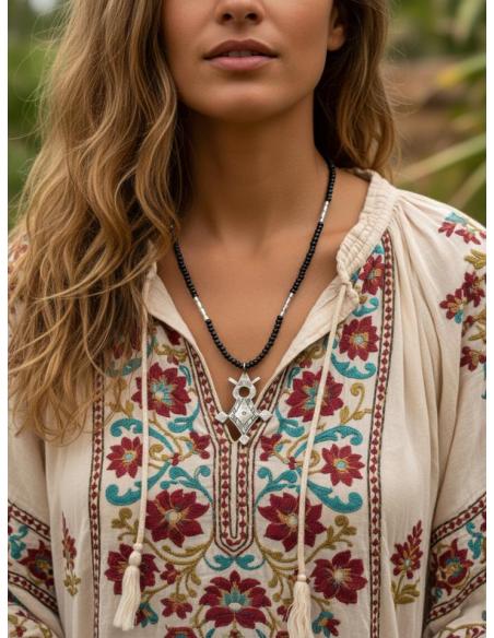 COLLARES NEGROS CORTOS Y CRUZ TUAREG PLATEADA | MUJER BOHO