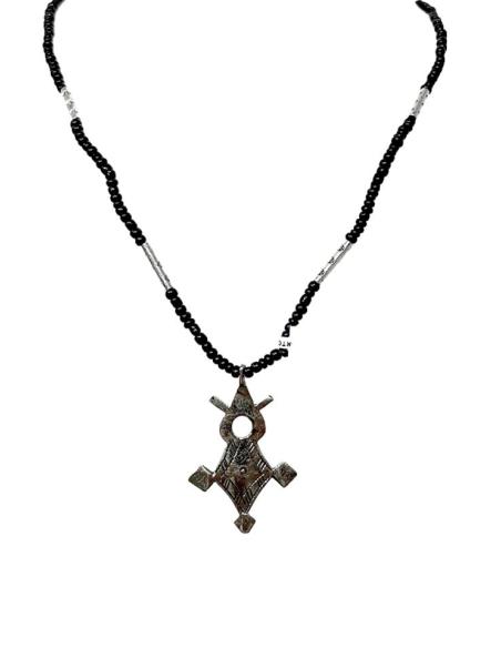 COLLARES NEGROS CORTOS Y CRUZ TUAREG PLATEADA | MUJER BOHO