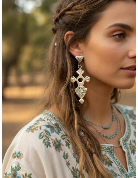 PENDIENTES PLATEADOS LARGOS CON ALMA TUAREG | ESTILO TRIBAL BOHO