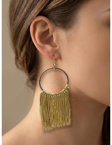 PENDIENTES DORADOS GRANDES CON FLECOS DE TELA | MUJER MODA CASUAL