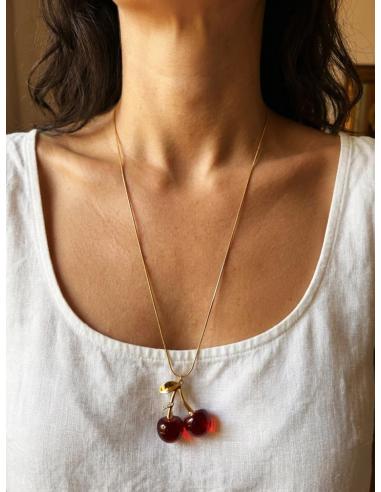 COLLARES LARGOS DORADOS CON COLGANTE DE CEREZAS | MODA MUJER