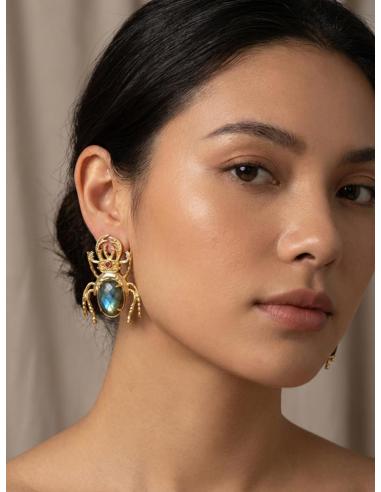 PENDIENTES ESCARABAJOS DORADOS Y PIEDRA VERDE LABRADORITA | MODA