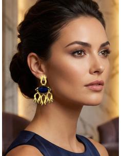 PENDIENTES MUJER EN AZUL ZAFIRO | JOYAS CON DISEÑO,| PENDIENTE PULP CON PIEDRA SEMIPRECIOSA AZUL ZAFIRO Y MONTURA EN BAÑO DE ORO 2