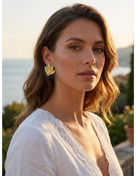 PENDIENTES BODA HOJAS DORADAS Y PIEDRA AZUL MARINO | INVITADA Y MADRINA