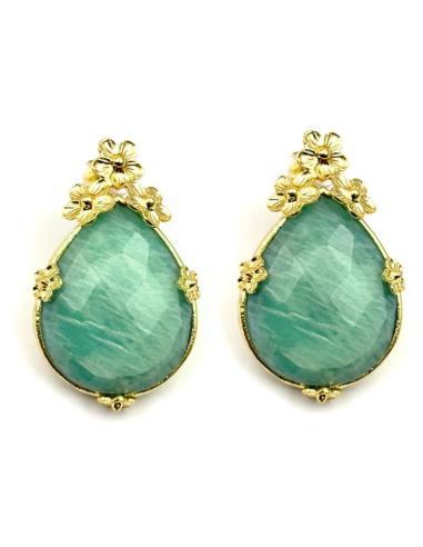 PENDIENTES DE PIEDRA VERDE AGUA CON FLORECILLAS | MADRINA E INVITADA