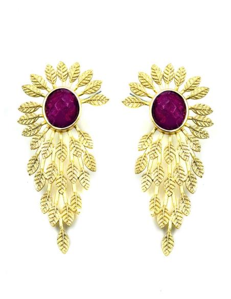 PENDIENTES BODA LARGOS DORADOS CON RUBI VINO | INVITADAS