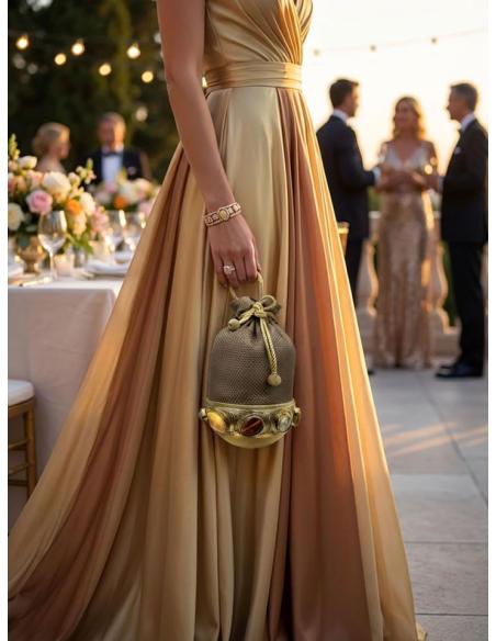 BOLSO MARRON BOMBONERA CON PEDRERIA PARA BODAS | INVITADA Y MADRINA