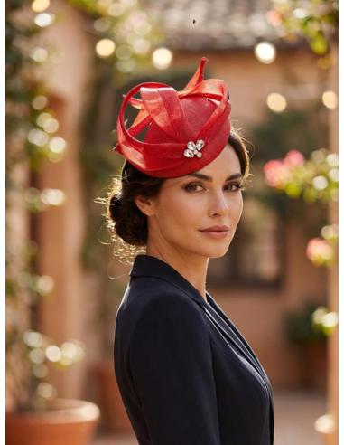 TOCADO INVITADA BODA CASQUETE ROJO CON PEDRERIA | MADRINA