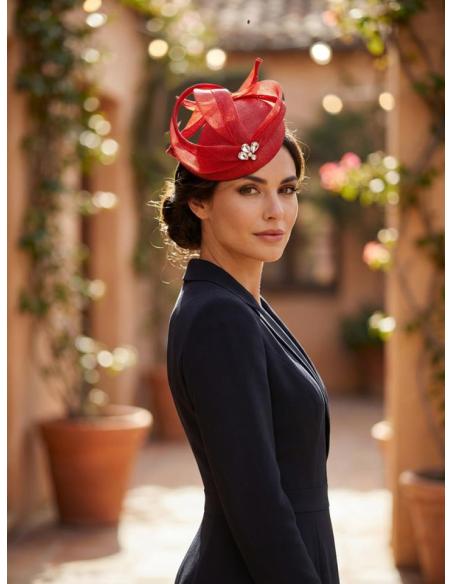 TOCADO INVITADA BODA CASQUETE ROJO CON PEDRERIA | MADRINA
