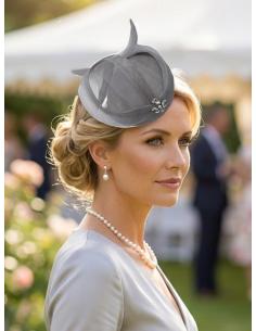TOCADO INVITADA BODA CASQUETE ELEGANTE GRIS | MADRINA