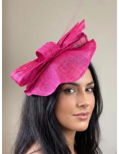 TOCADO INVITADA Y MADRINA DE BODA EN FUCSIA | SINAMAY Y RAQUI