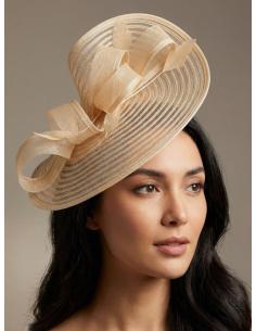 TOCADO BODA BAUTIZO Y COMUNION EN BEIGE ARTESANAL | INVITADA MADRINA