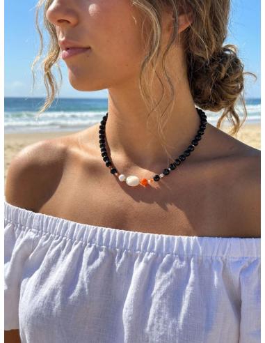 COLLARES DE MUJER NEGROS CORTOS CON CORAL | DE PIEDRA
