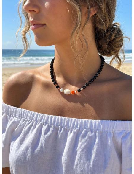 COLLARES DE MUJER NEGROS CORTOS CON CORAL | DE PIEDRA