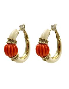 PENDIENTES BLANCO ROTO Y CORAL AROS ELEGANTES | CLASICO CHIC