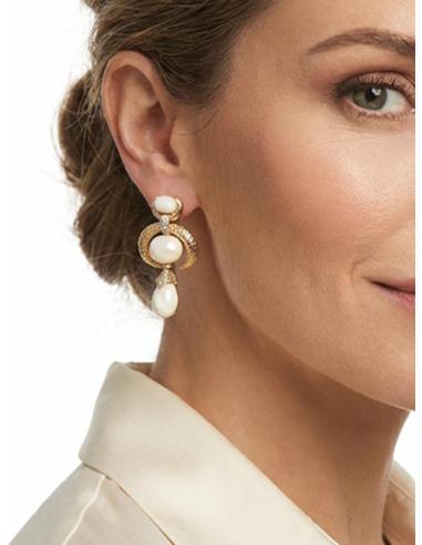 ELEGANTES PENDIENTES LARGOS EN BEIGE PARA MUJER | BODAS Y EVENTOS