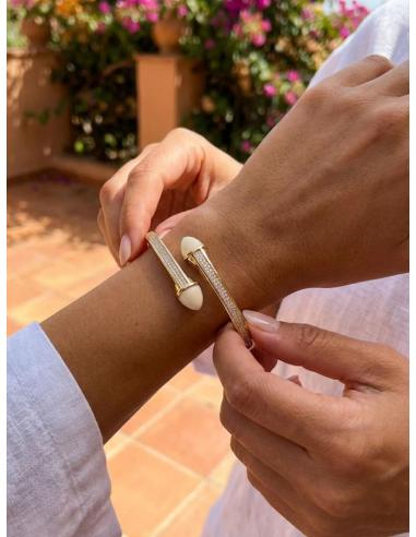 PULSERA DORADA DE MUJER BLANCO ROTO CON CIRCONITAS | ESTILO CASUAL