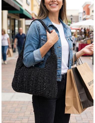 BOLSOS NEGROS TEJIDO BRILLO Y ASA PARA COLGAR | ACCESORIOS MUJER