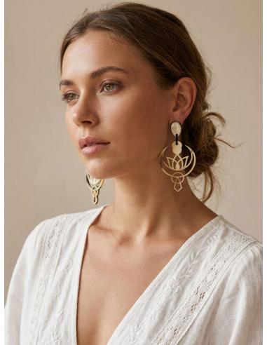 PENDIENTES LARGOS Y GRANDES CAMEL CON FLOR DE LOTO | JOYA ASTA CASUAL