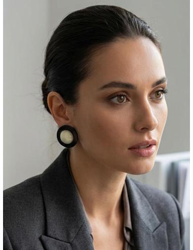 PENDIENTES CORTOS BOTON BEIGE Y MARRON ROJIZO | JOYA MUJER ASTA