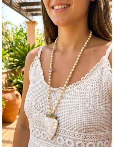 COLLARES LARGOS BLANCO ROTO CON COLMILLO DE NACAR | ETNICO BOHO