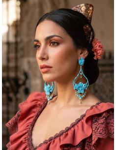 PENDIENTES LARGOS AZULES DE PIEDRA TURQUESA | ALFOMBRA ROJA Y MODA FLAMENCA 2