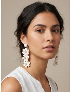 PENDIENTES DE VERANO BLANCOS LARGOS DE FLORES | INVITADA FLAMENCA 2