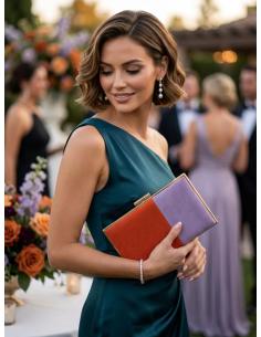 Bolso fiesta naranja y lila para invitada de bodas | clutch bicolor 2