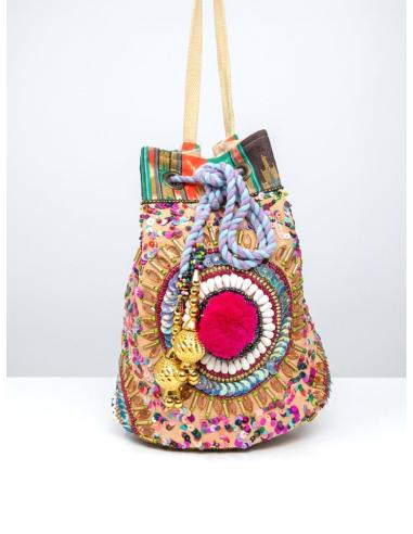 BOLSO BOMBONERA ETNICO WAYUU CON POMPONES