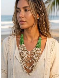 COLLARES LARGOS DE MUJER VERDES CON CONCHAS MAHORI | MODA VERANO 2