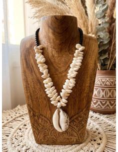 COLLARES LARGOS BLANCOS Y NEGROS CON CONCHAS | ESTILO IBIZA