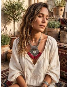COLLAR AFGANO PLATEADO CON BORLAS FUCSIAS | ESTILO BOHO CHIC 2