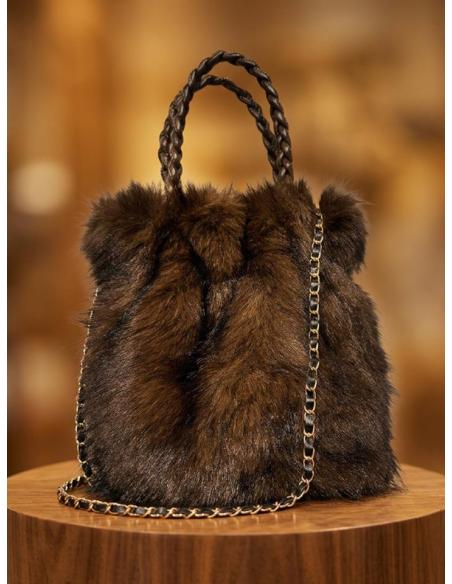 BOLSO MARRON DE PELO EFECTO VISON Y ASAS CORTAS PARA INVIERNO | MODA ACTUAL MUJER