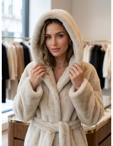 ABRIGO BEIGE ROTO PARA MUJER CORTO DE PELO EFECTO VISON | OTOÑO INVIERNO