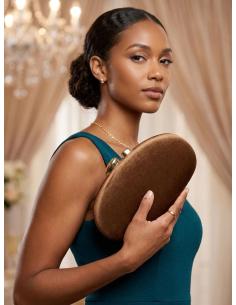 CLUTCH INVITADA BODA OTOÑO INVIERNO ELEGANTE TERCIOPELO GALAS Y EVENTOS COLOR CAMEL BRILO 2