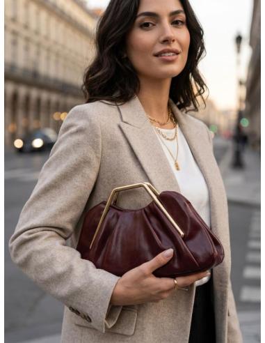 BOLSO ELEGANTE ORIGINAL COMUNION OTOÑO INVIERNO CON ASA GEOMETRICA GRANATE, ROJO OSCURO CHERRY-RED