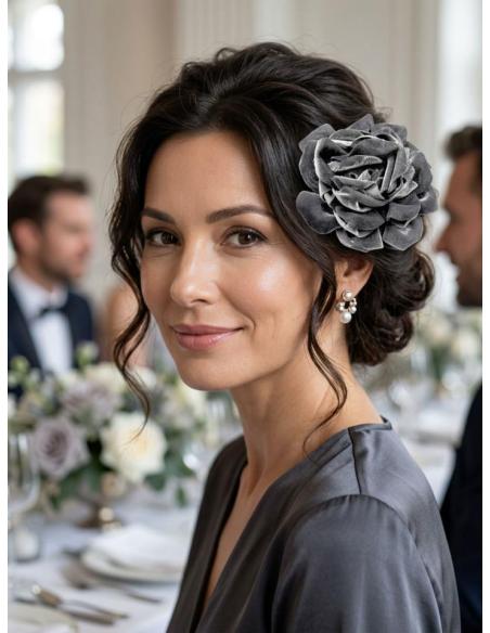 FLORES DE TELA GRISES PARA EL PELO O COMO BROCHE | MODA OTOÑO INVIERNO
