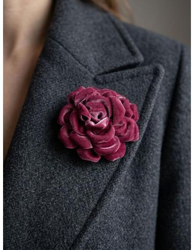 FLOR ROSA CARMESI FACILES DE CONJUNTAR | COLORES DE MODA
