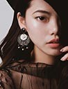 PENDIENTES NEGROS